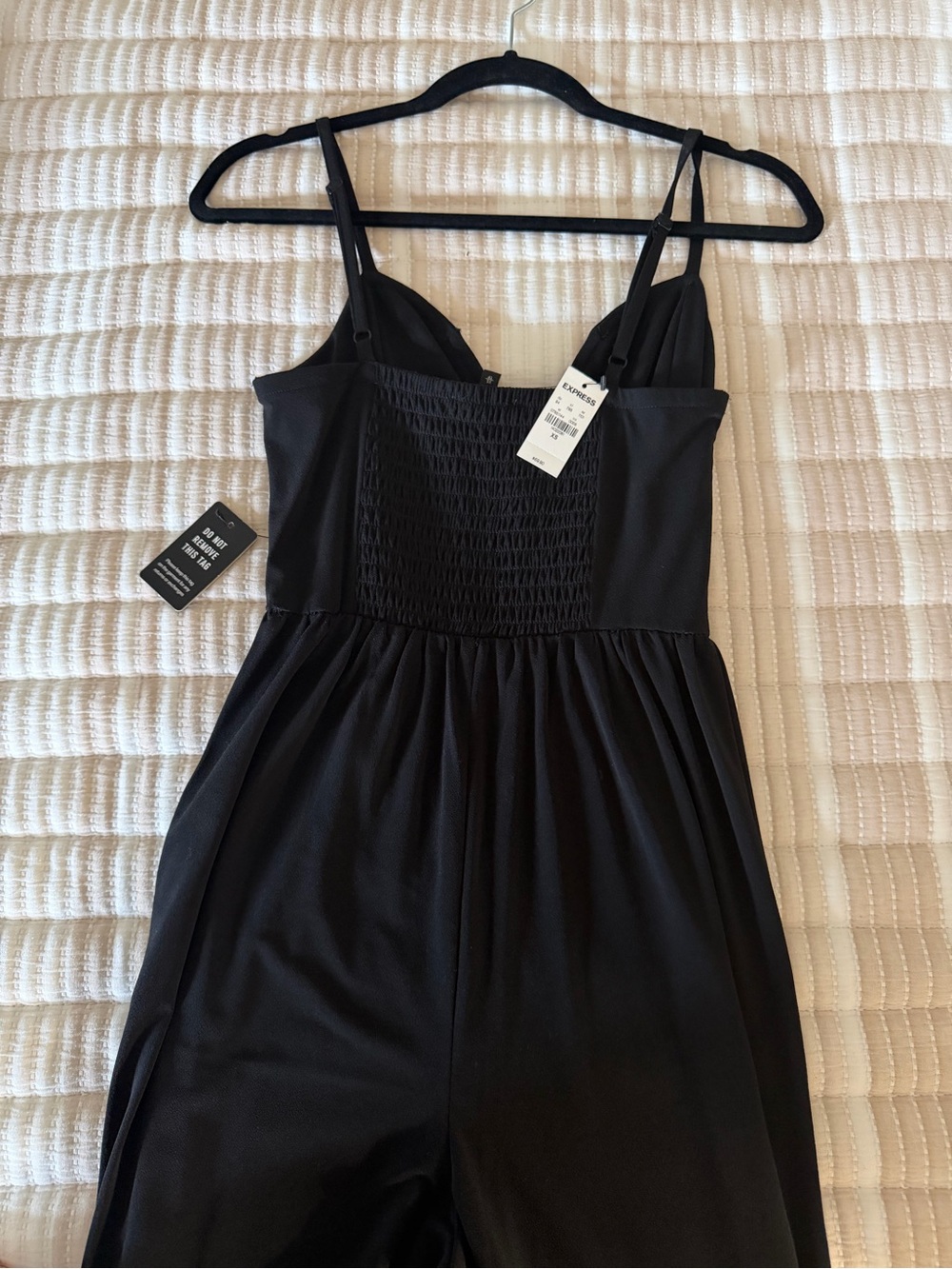 Express Black V-Neck Wide-Leg Jumpsuit - Picture 2 of 2